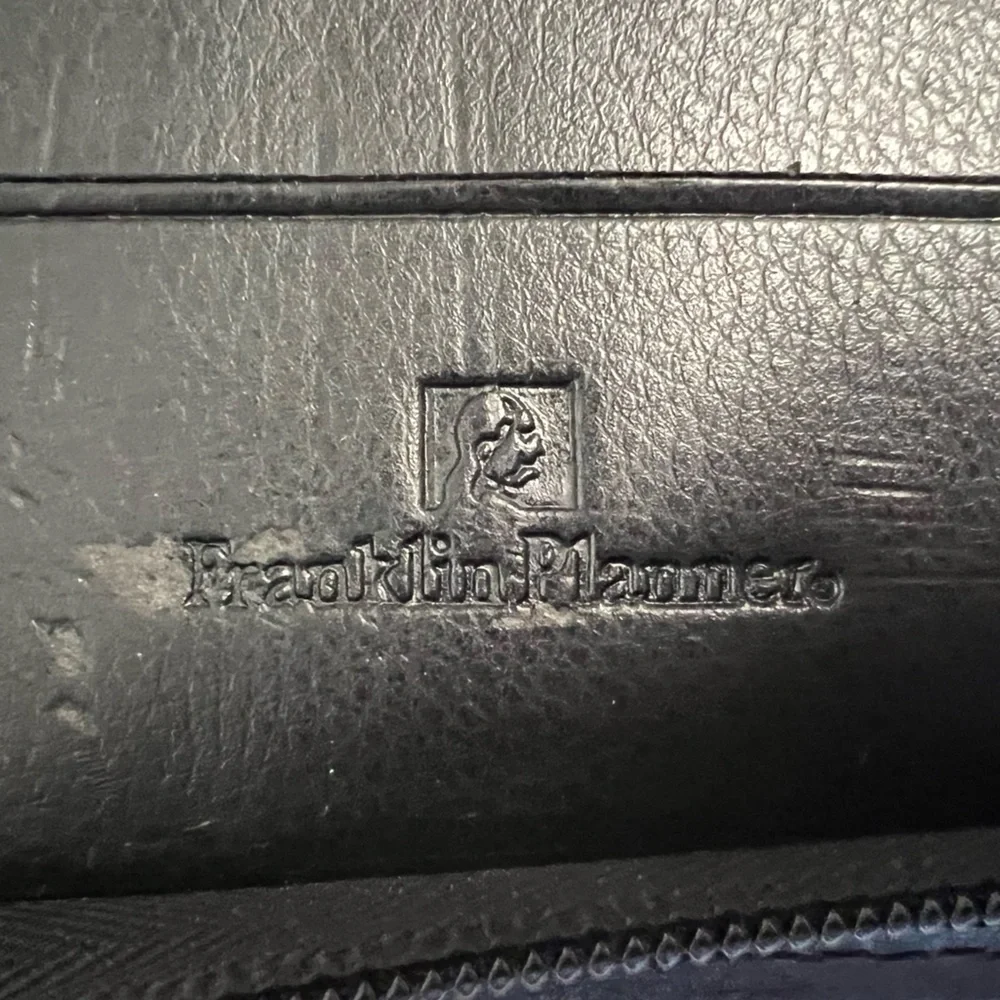 Franklyn Covey Planner Sleek and stylish black leather Planner